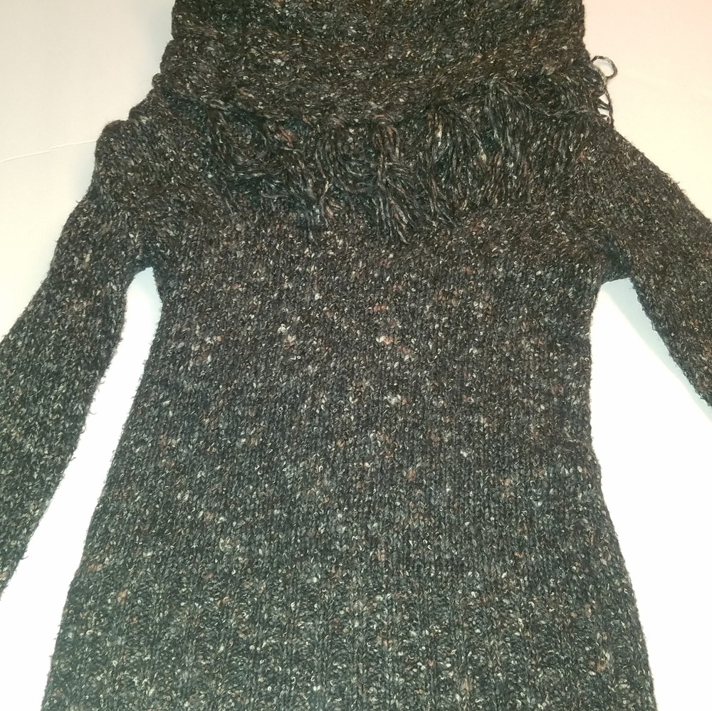 Sweater - Picture 2 of 4